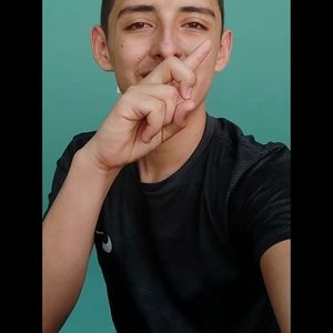 Meet your Posher, Cesar